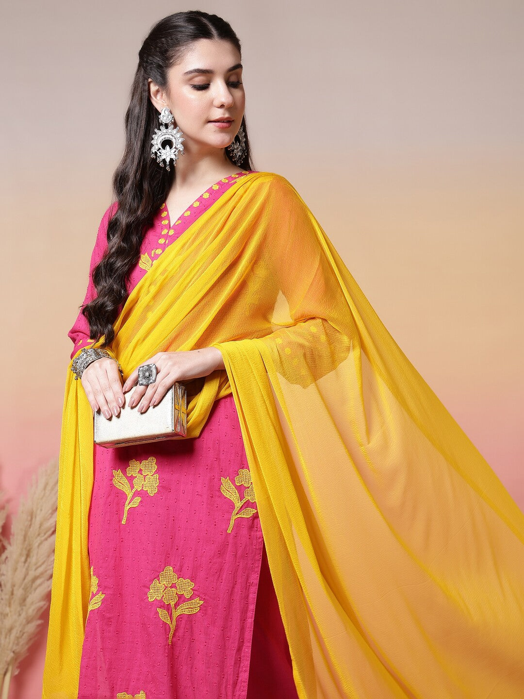 Floral Embroidered Straight Pure Cotton Kurta & Trousers Sets