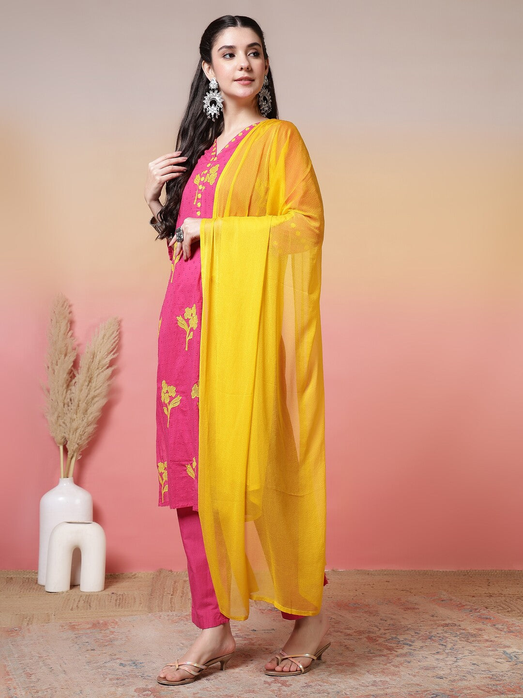 Floral Embroidered Straight Pure Cotton Kurta & Trousers Sets