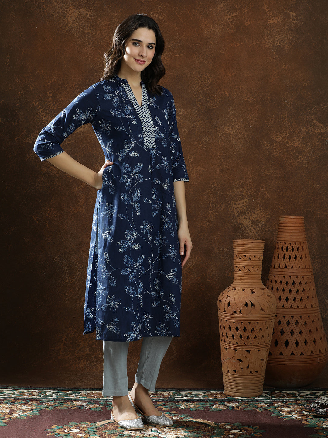 Floral Embroidered Straight Pure Cotton Kurta