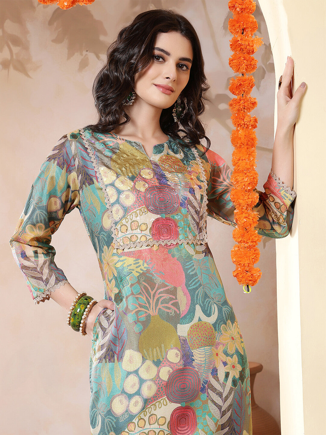Floral Woven Design Straight Kurta