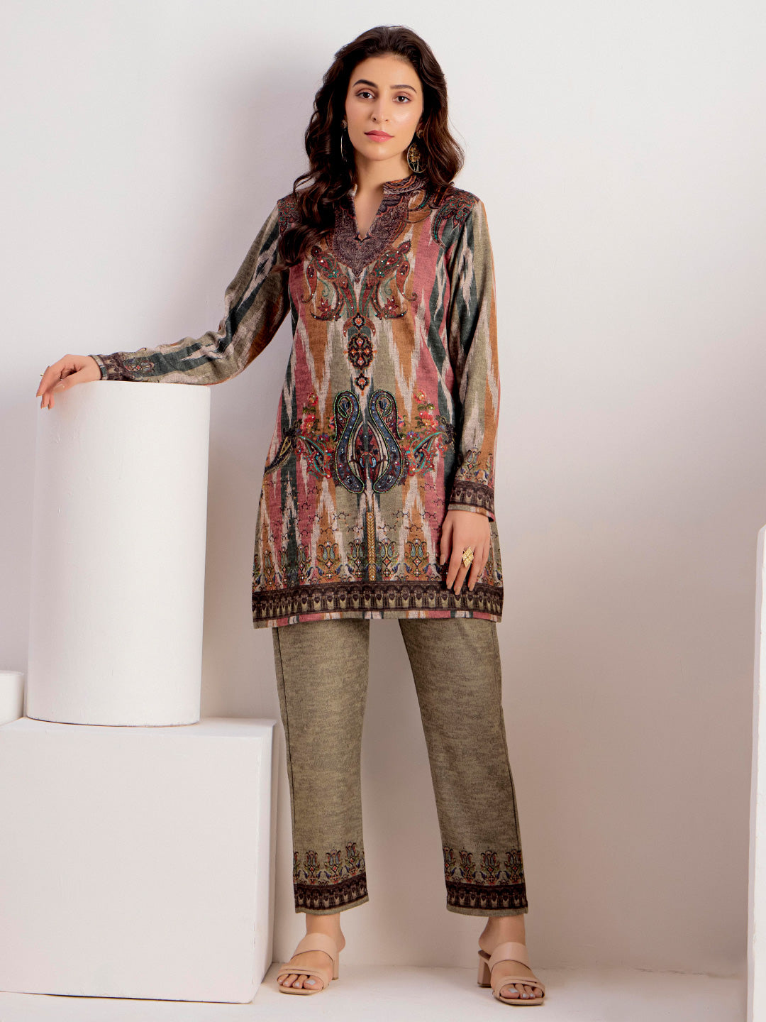 Ethnic Motifs Embroidered Straight Wool Blend Top & Trousers Sets