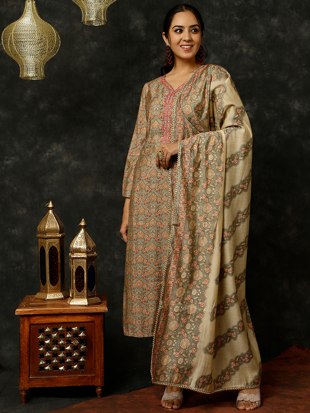 Grey Foil Printed Kurta With Pants And Dupatta