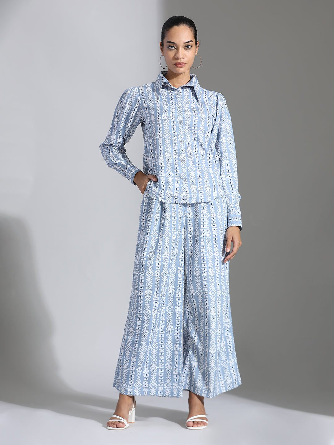 Abstract Printed Crop Top With Trousers Partywear Co-ord Set