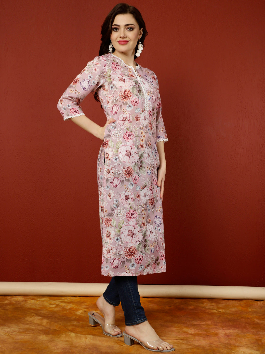 Pink Floral Printed Straight Kurta