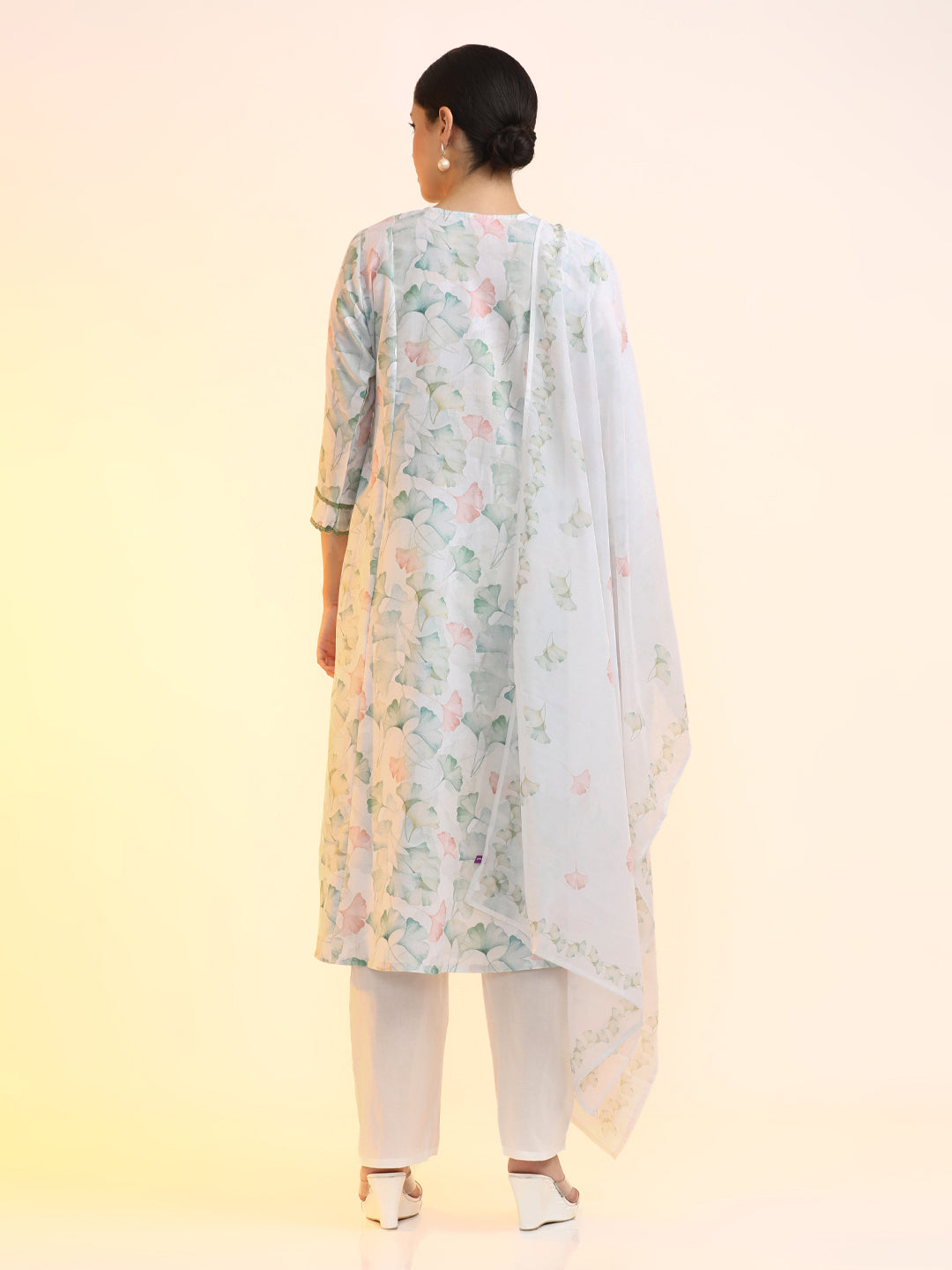 Embroidered Linen Floral Kurta Sets With Dupatta