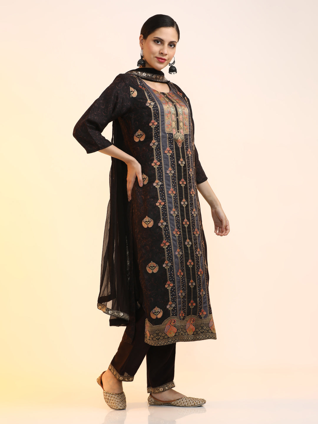 Embroidered Cotton Blend Floral Kurta Sets With Dupatta