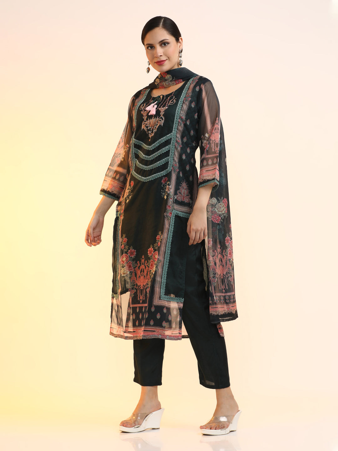 Embroidered Organza Floral Kurta Sets With Dupatta