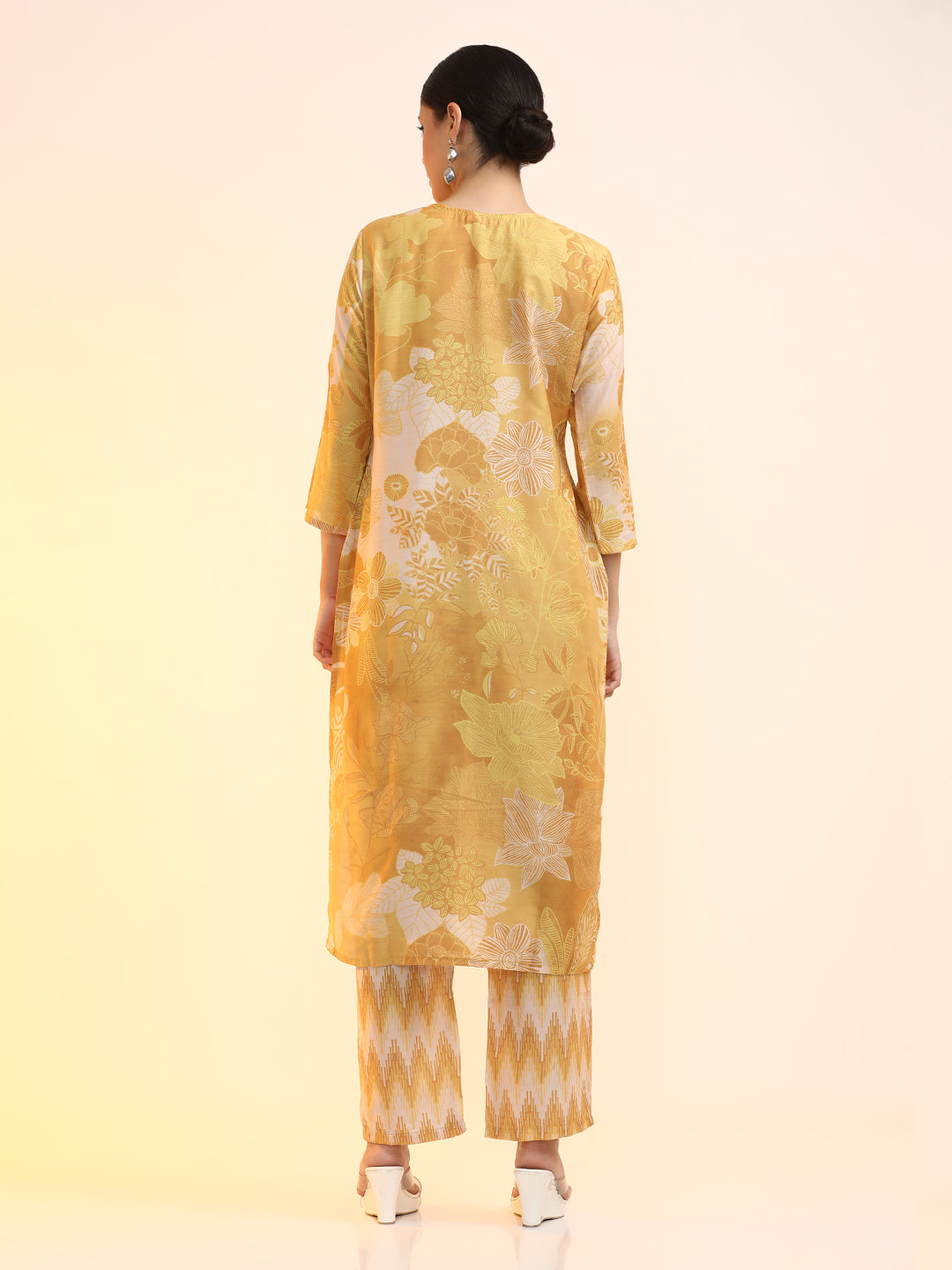 Printed Cotton Blend Floral Kurta Sets