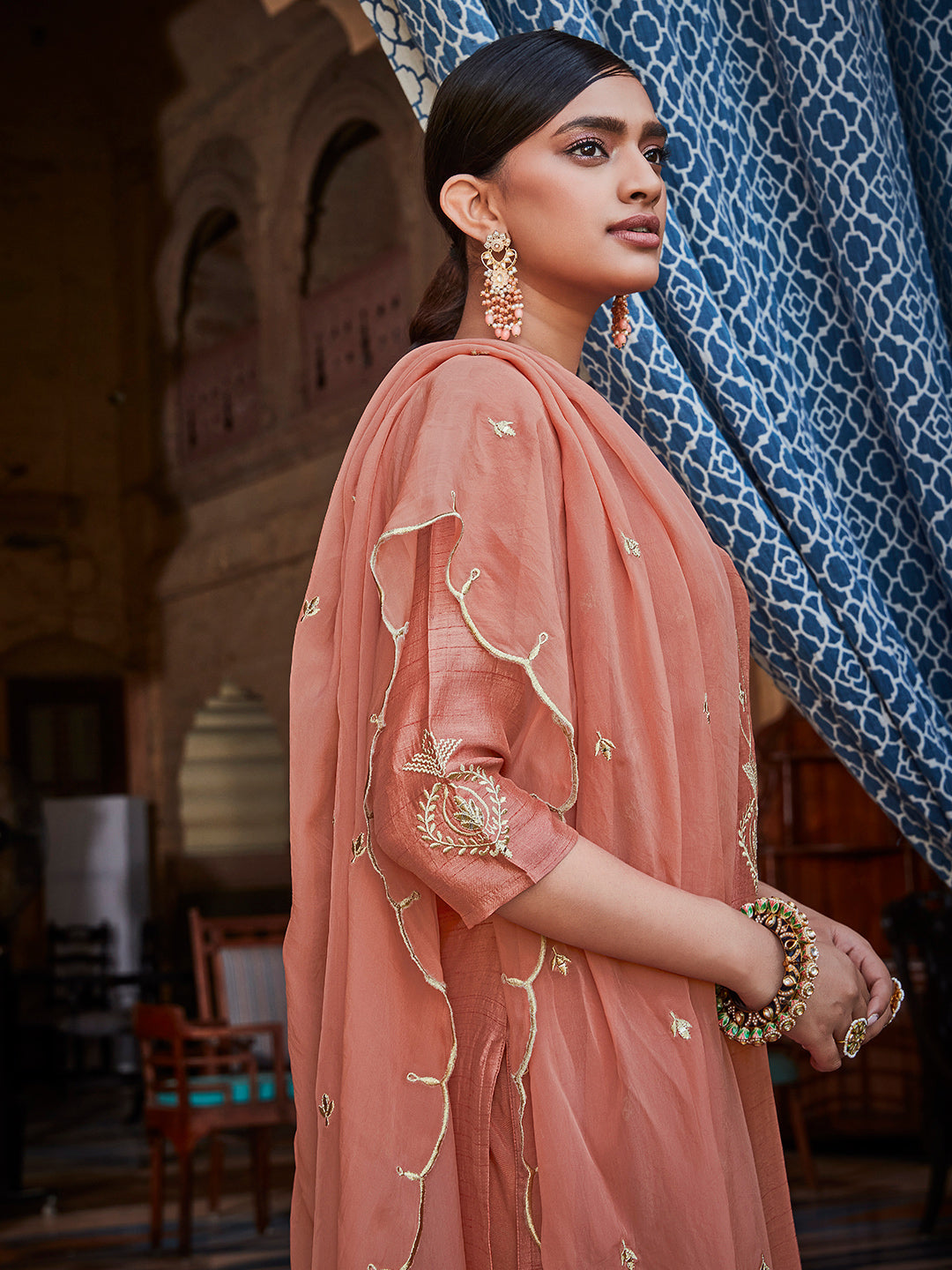 Mauve Straight Solid Embroidered Silk Kurta With Palazzo And Organza Dupatta