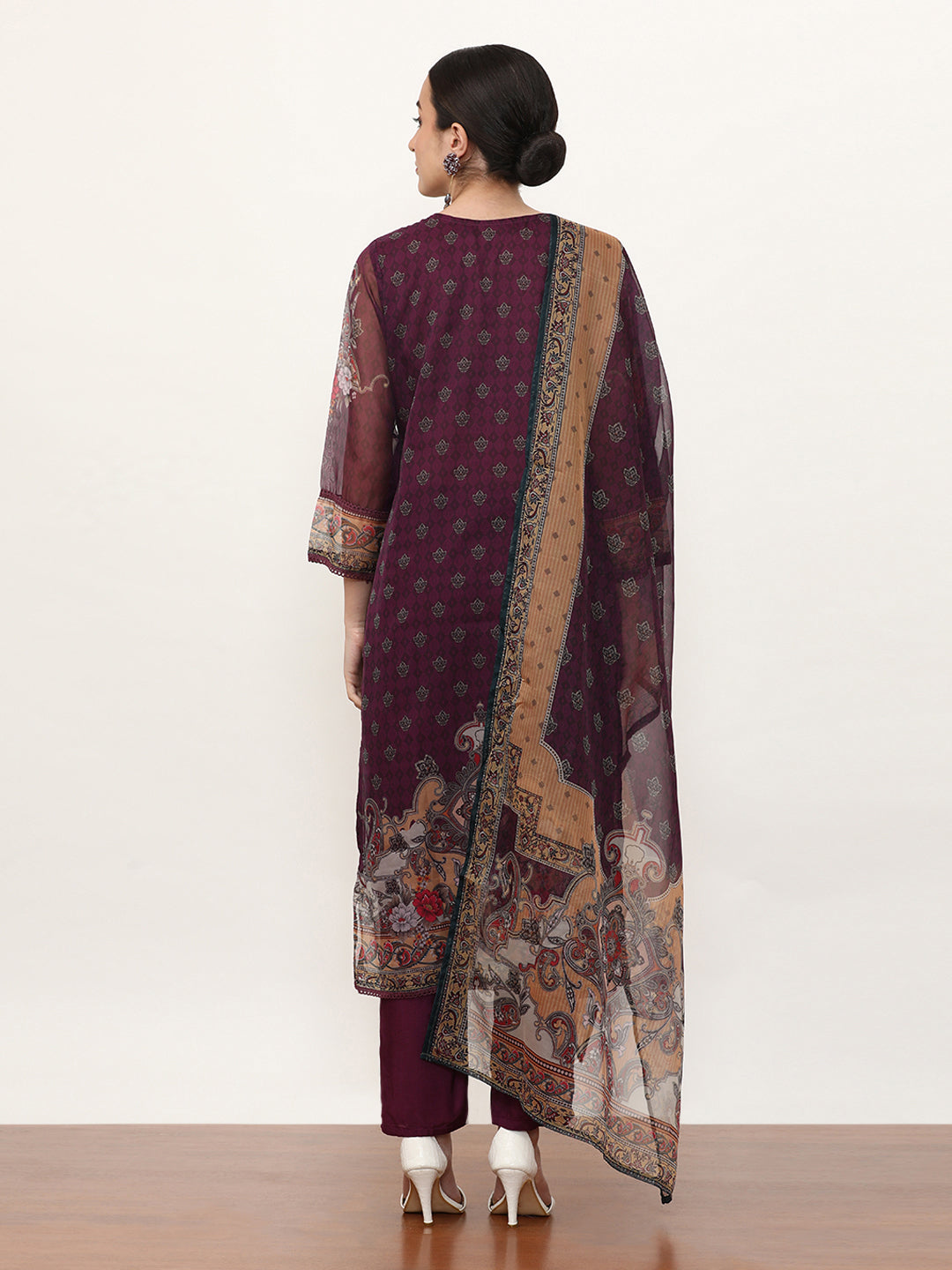 Embroidered Organza Floral Kurta Sets With Dupatta
