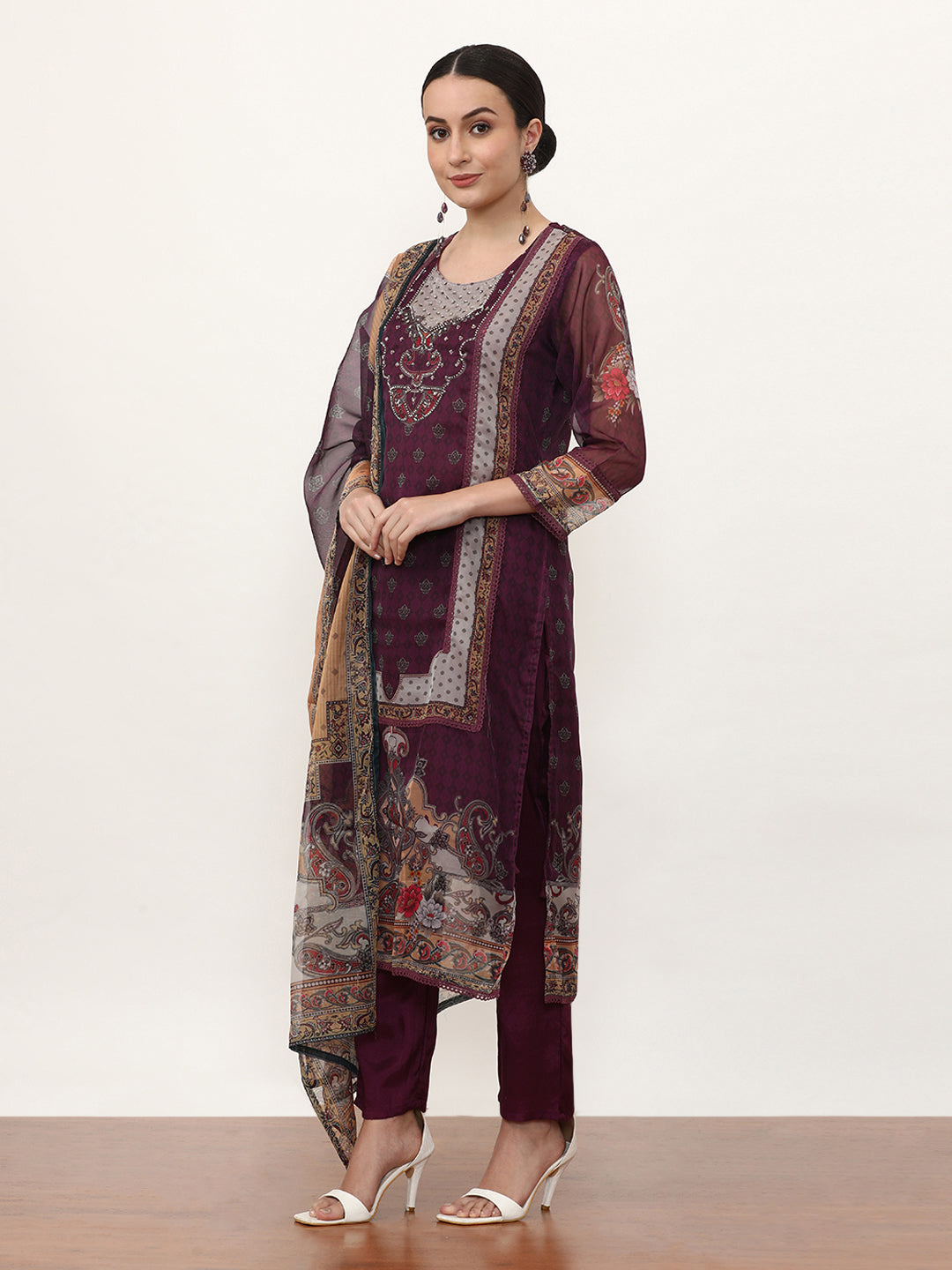 Embroidered Organza Floral Kurta Sets With Dupatta