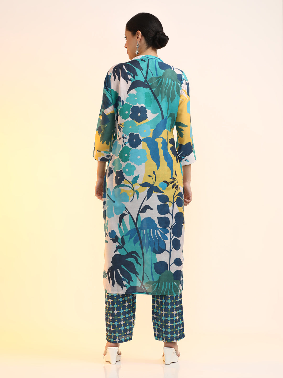 Printed Cotton Blend Floral Kurta Sets