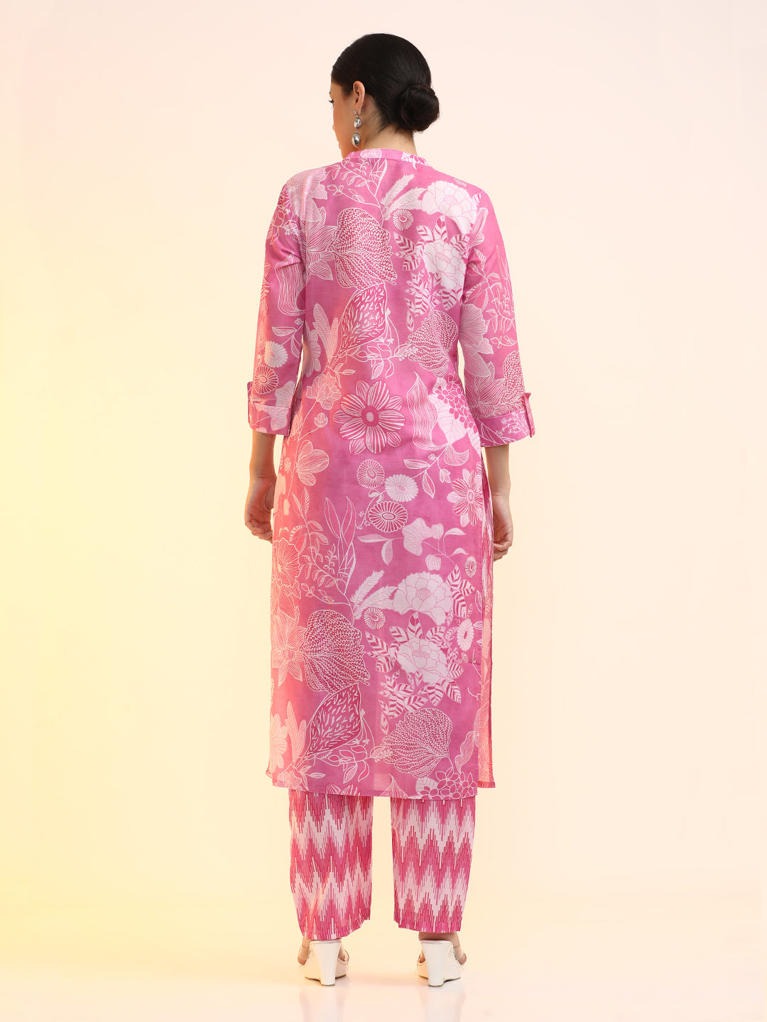 Printed Cotton Blend Floral Kurta Sets