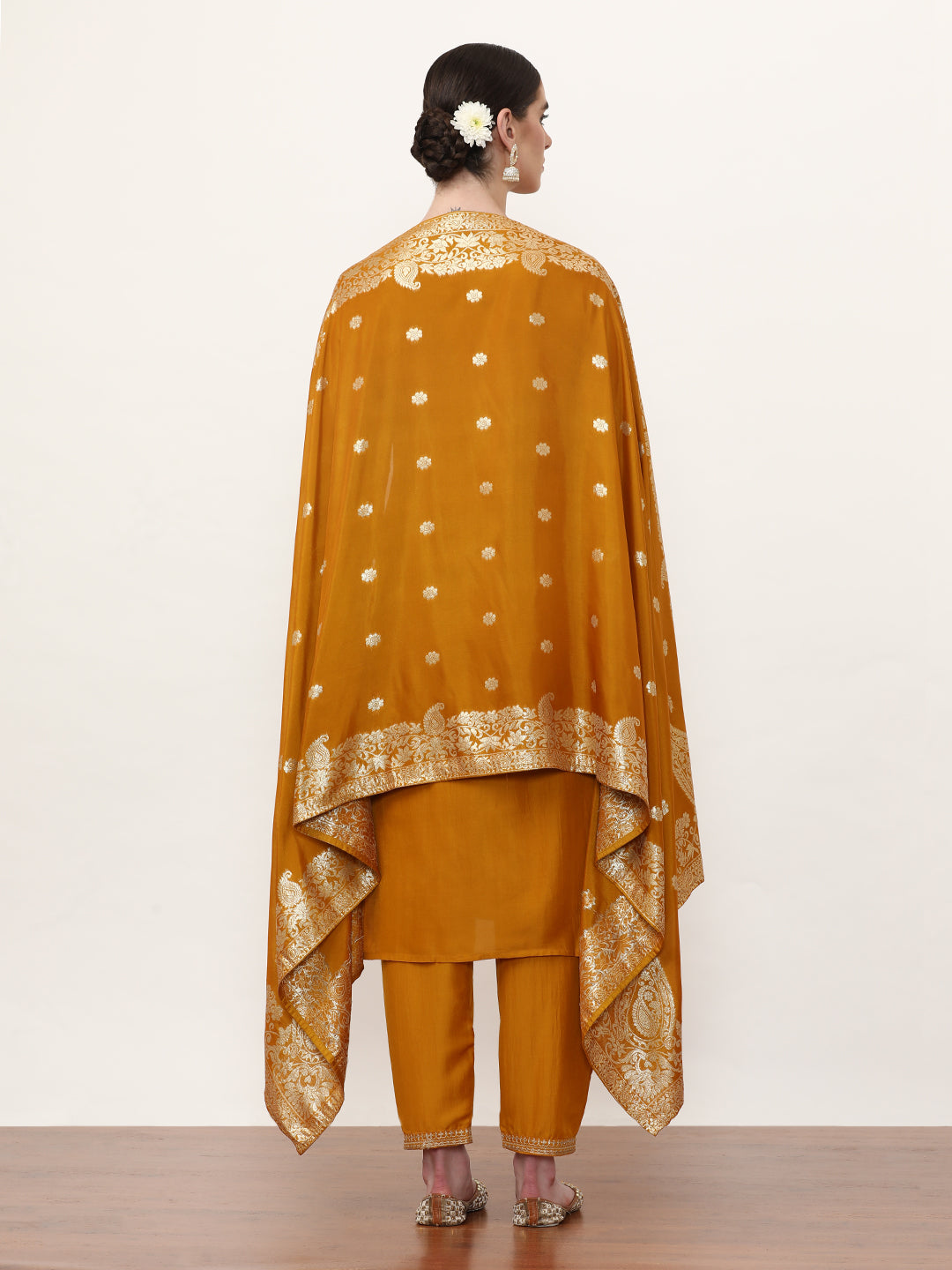 Embroidered Cotton Blend Solid Kurta Sets With Dupatta