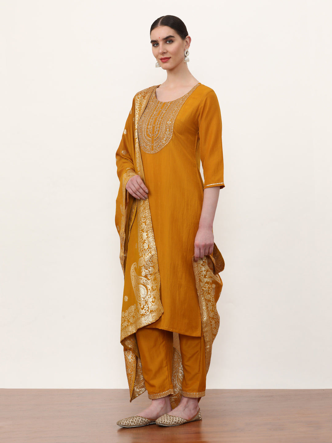 Embroidered Cotton Blend Solid Kurta Sets With Dupatta