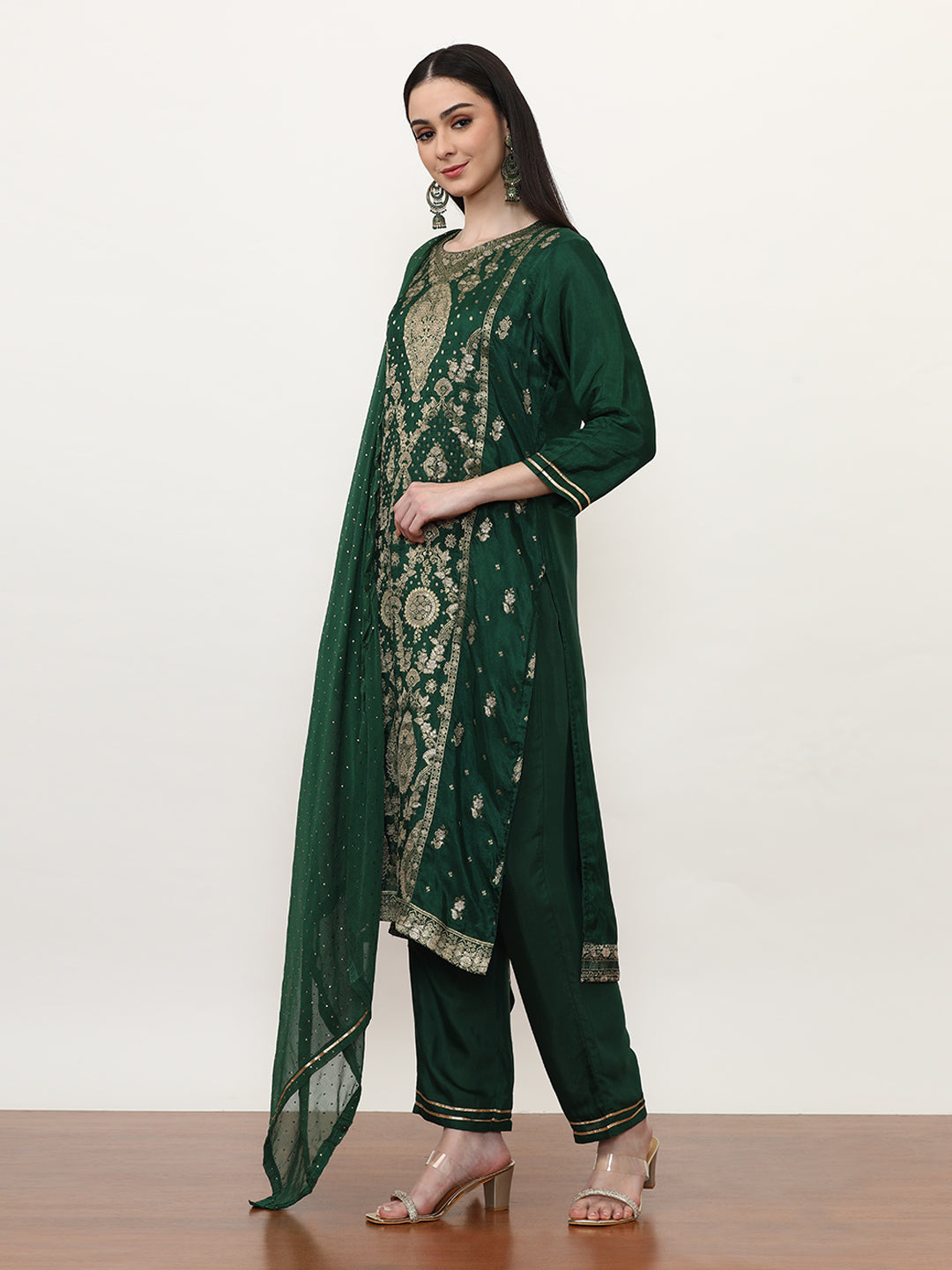 Embroidered Cotton Blend Floral Kurta Sets With Dupatta