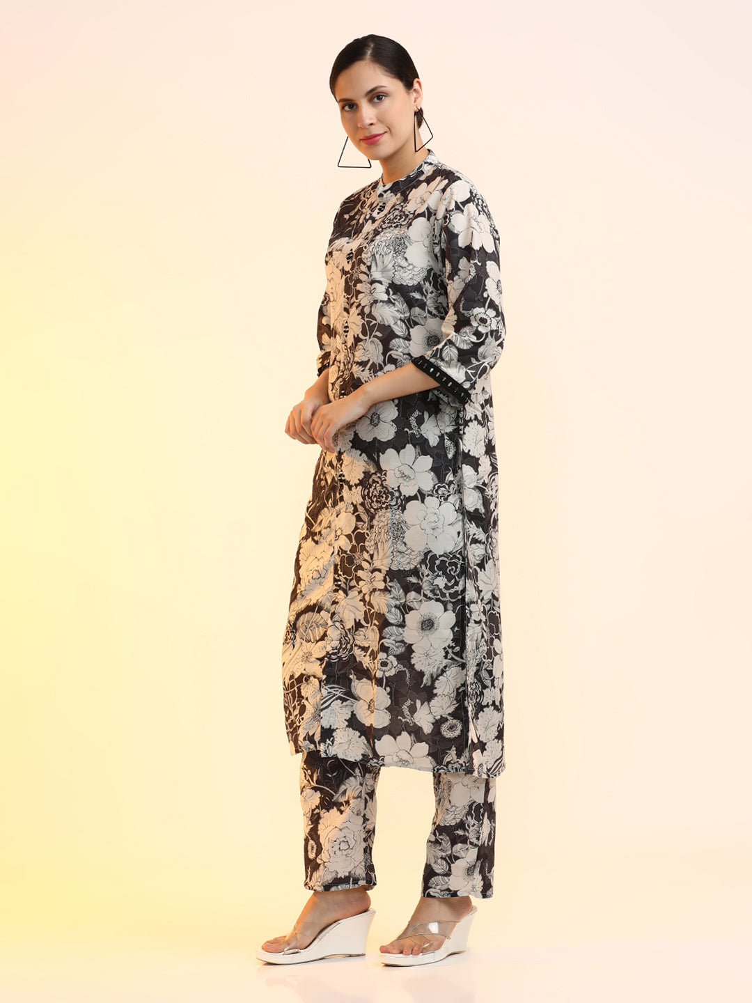 Embroidered Cotton Blend Floral Kurta Sets