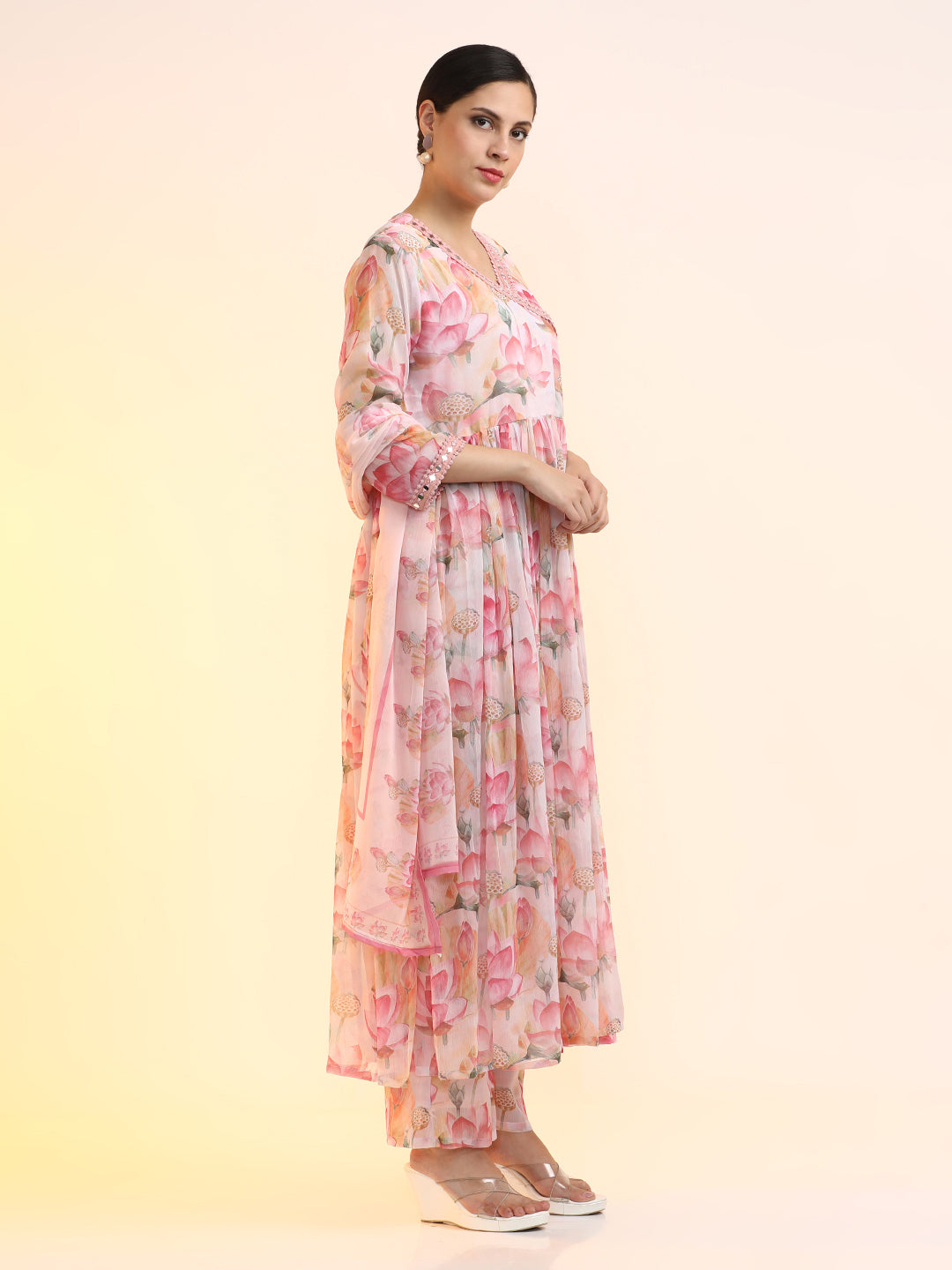 Embroidered Poly Chiffon Floral Kurta Sets With Dupatta