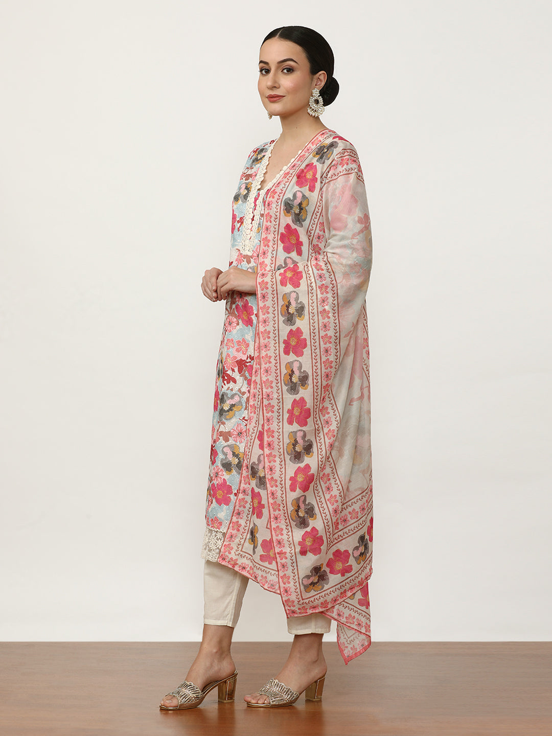 Embroidered Pure Cotton Floral Kurta Sets With Dupatta