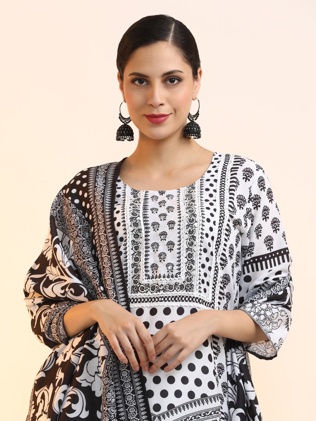 Embroidered Linen Floral Kurta Sets With Dupatta