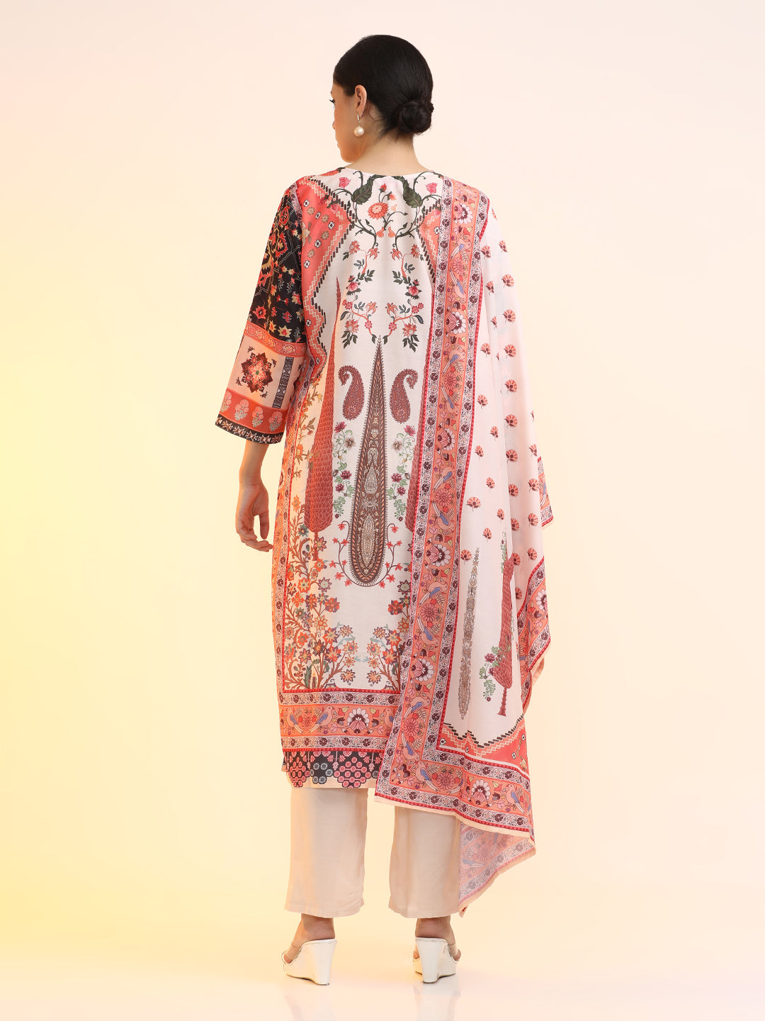 Printed Linen Floral Kurta Sets With Dupatta