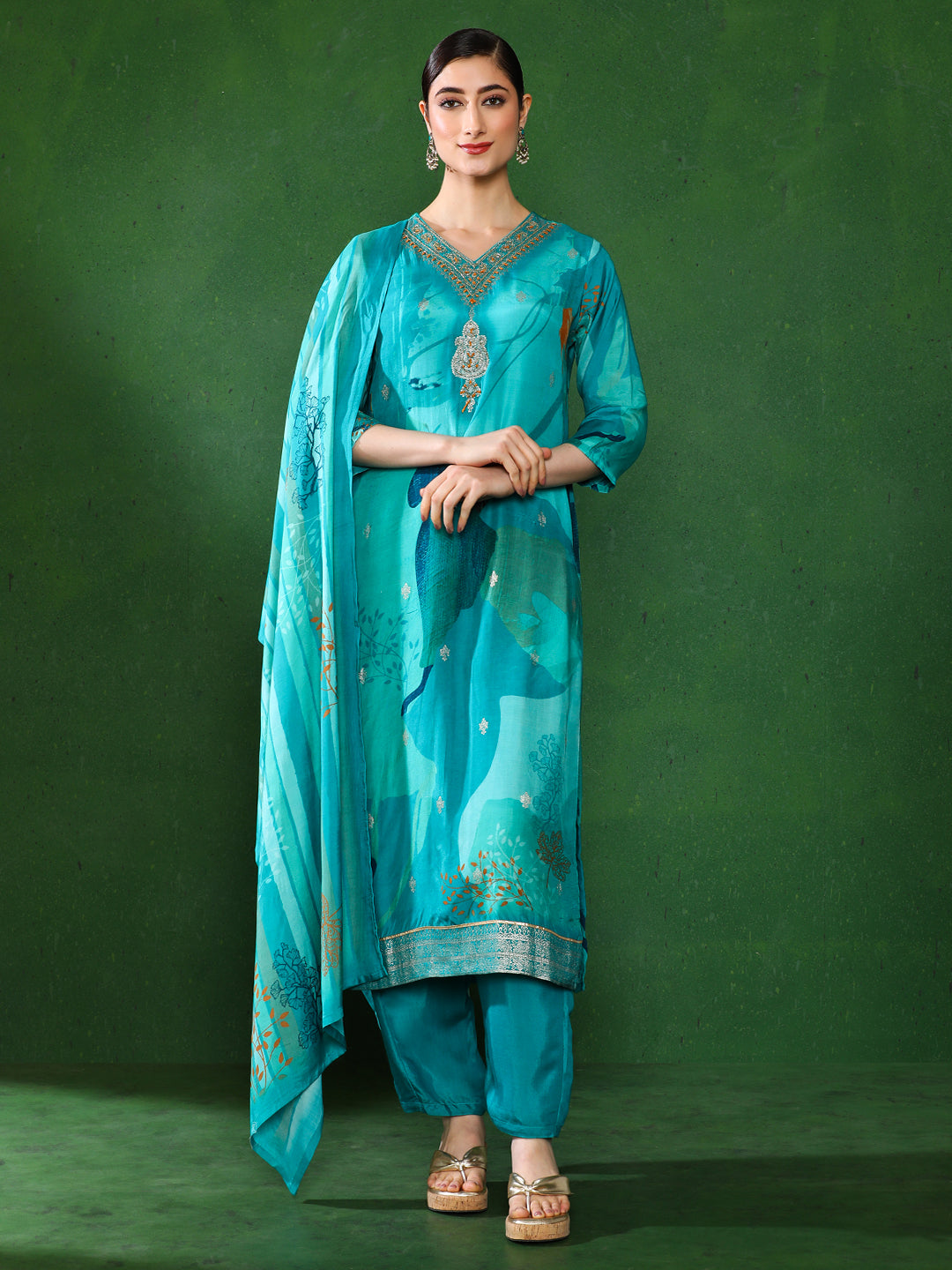 Floral Embroidered A-Line Pure Cotton Kurta & Trousers Sets