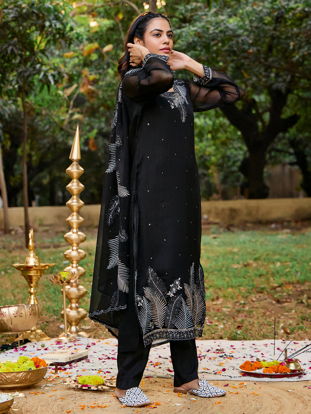 Floral Embroidered Straight Organza Kurta & Trousers Sets