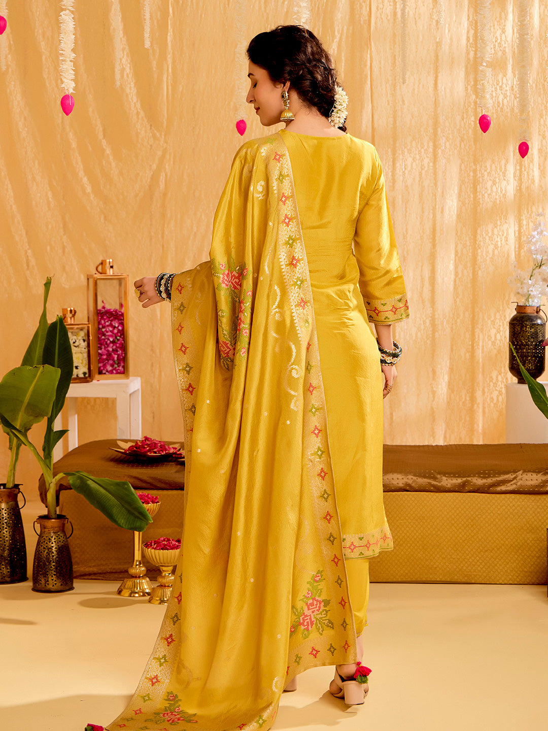 Floral Embroidered Straight Organza Kurta & Trousers Sets
