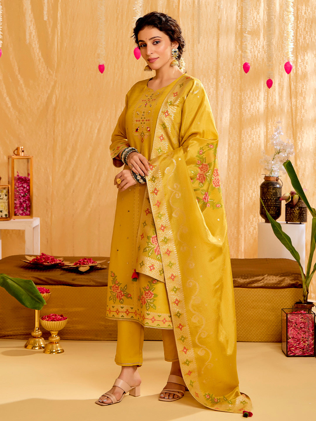 Floral Embroidered Straight Organza Kurta & Trousers Sets