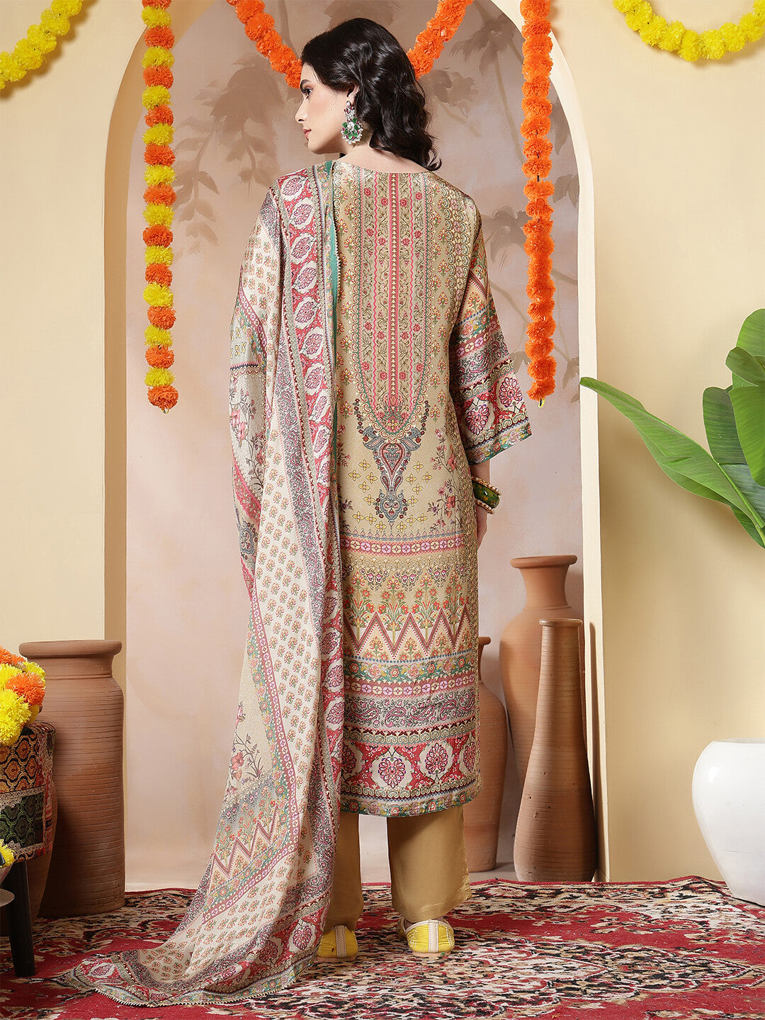 Floral Embroidered Straight Kurta & Trousers Sets