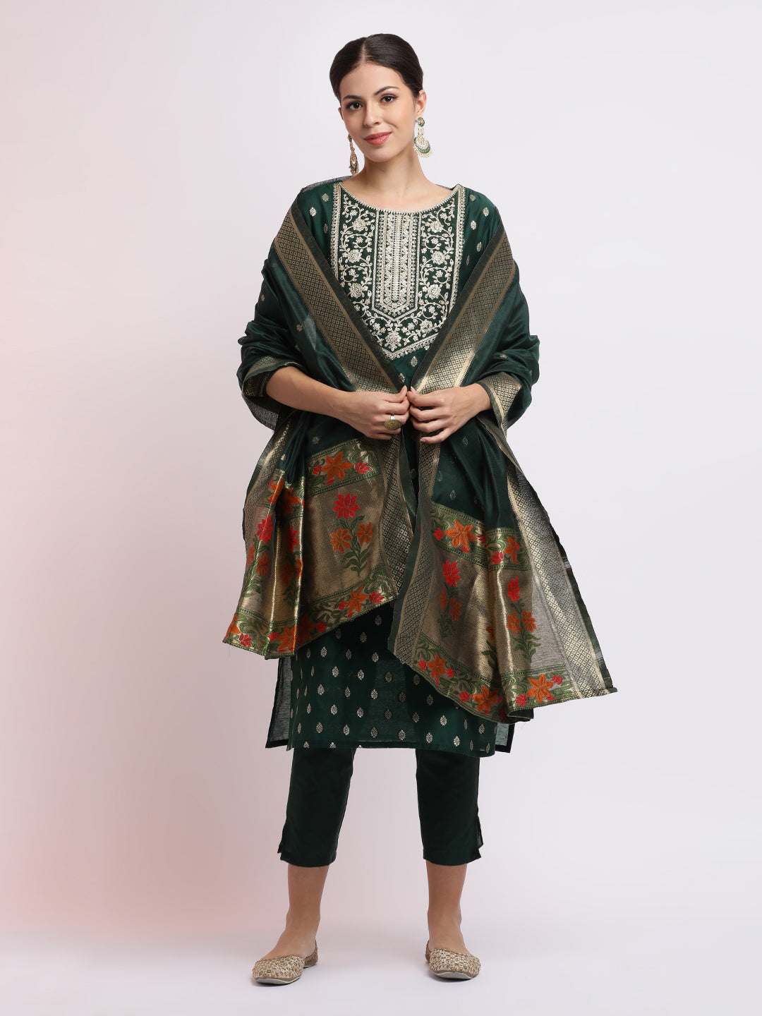 Green Embroidered Jacquard Kurta Set With Dupatta