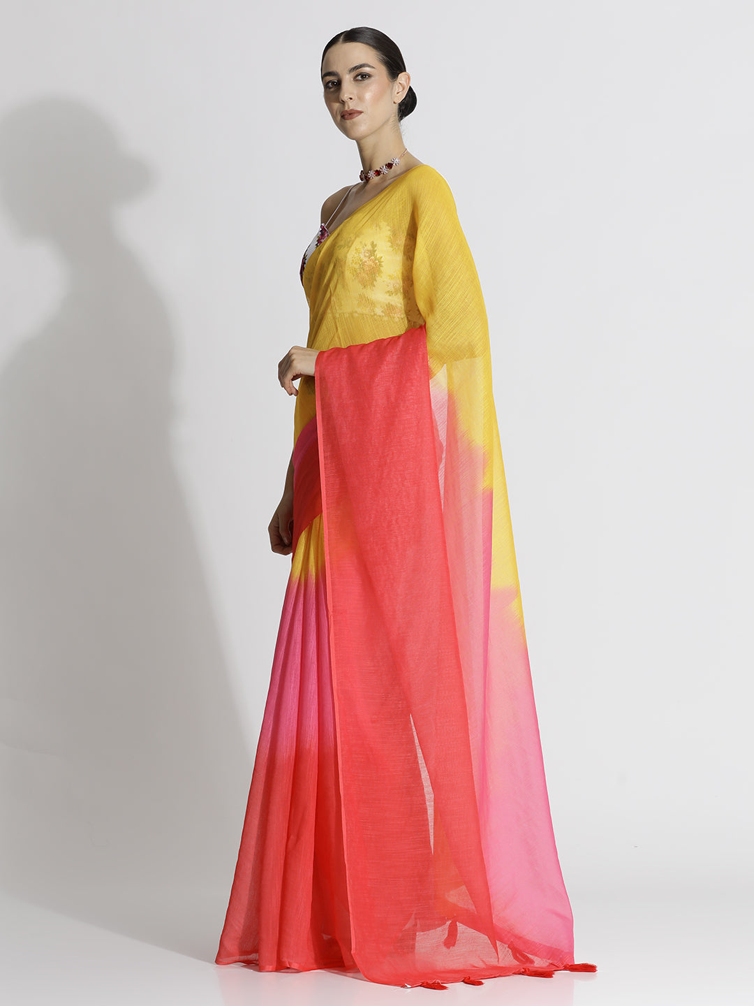 Ombre Daily Wear Pure Linen Red Saree