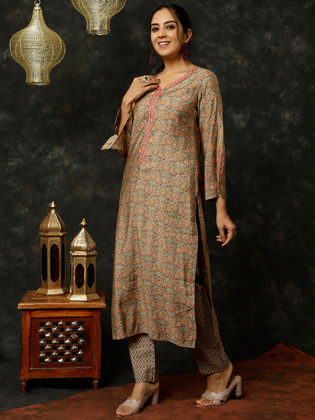 Grey Foil Printed Kurta With Pants And Dupatta