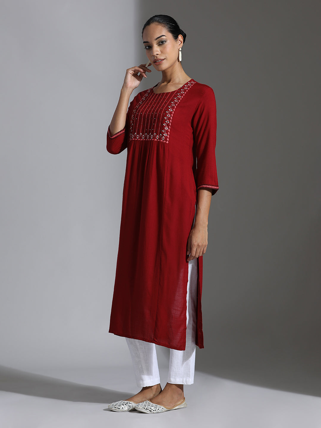 Embroidered Maroon Rayon Straight Kurta