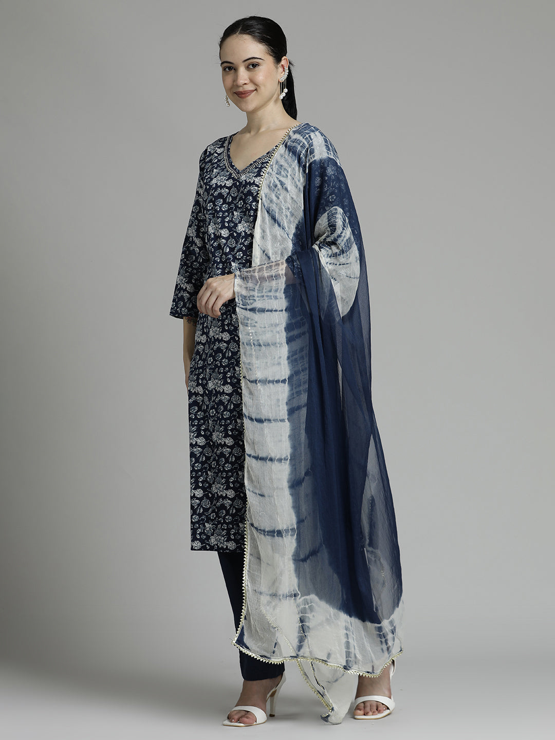 Navy Blue Floral Printed Kurta Set With Tie-Dye Dupatta