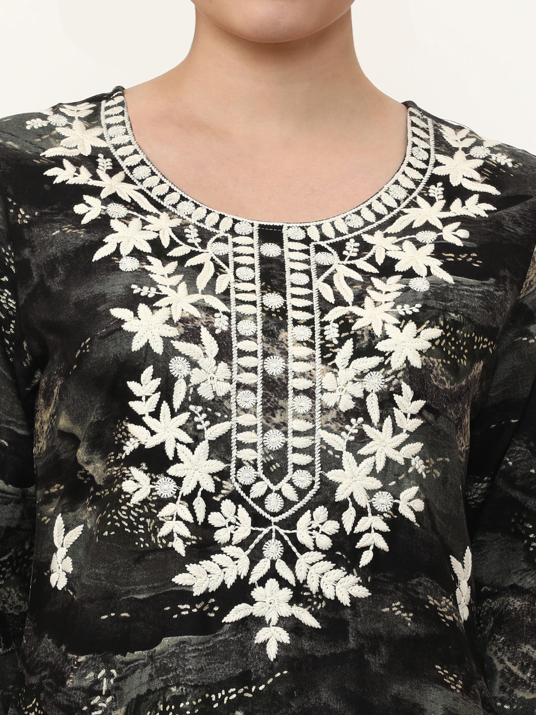 Embroidered Straight Floral Kurta