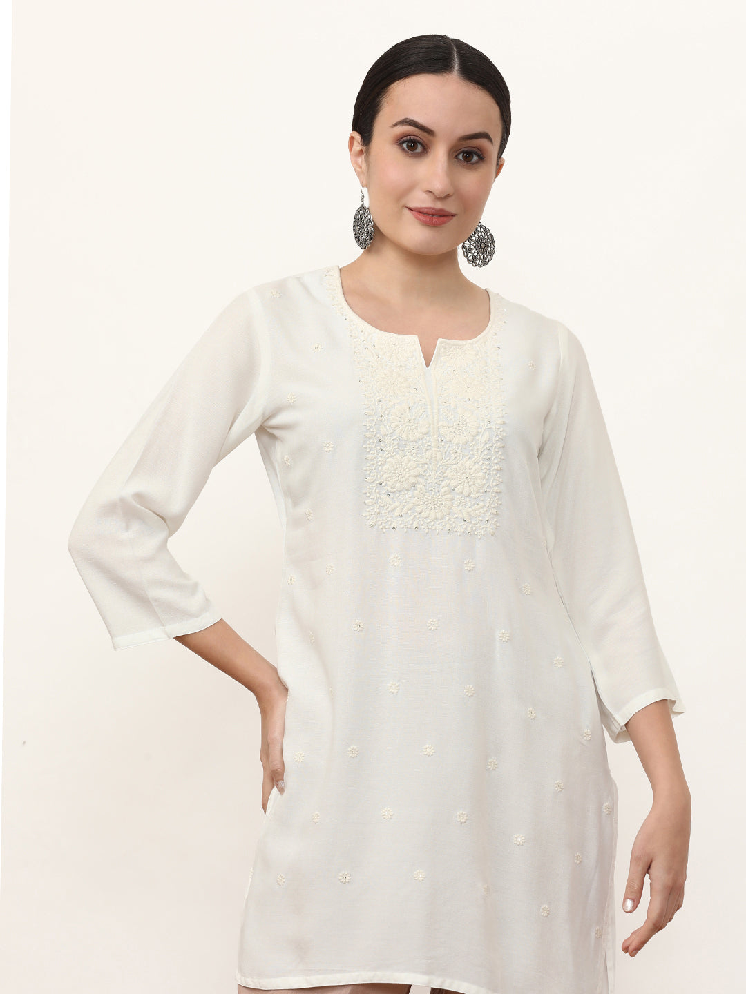 Embroidered Straight Solid Kurta