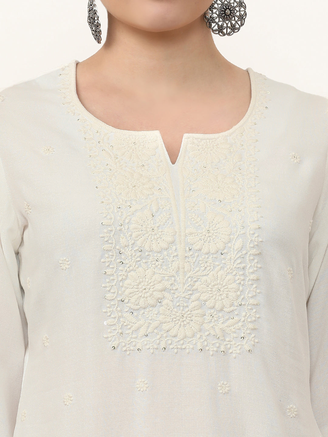 Embroidered Straight Solid Kurta