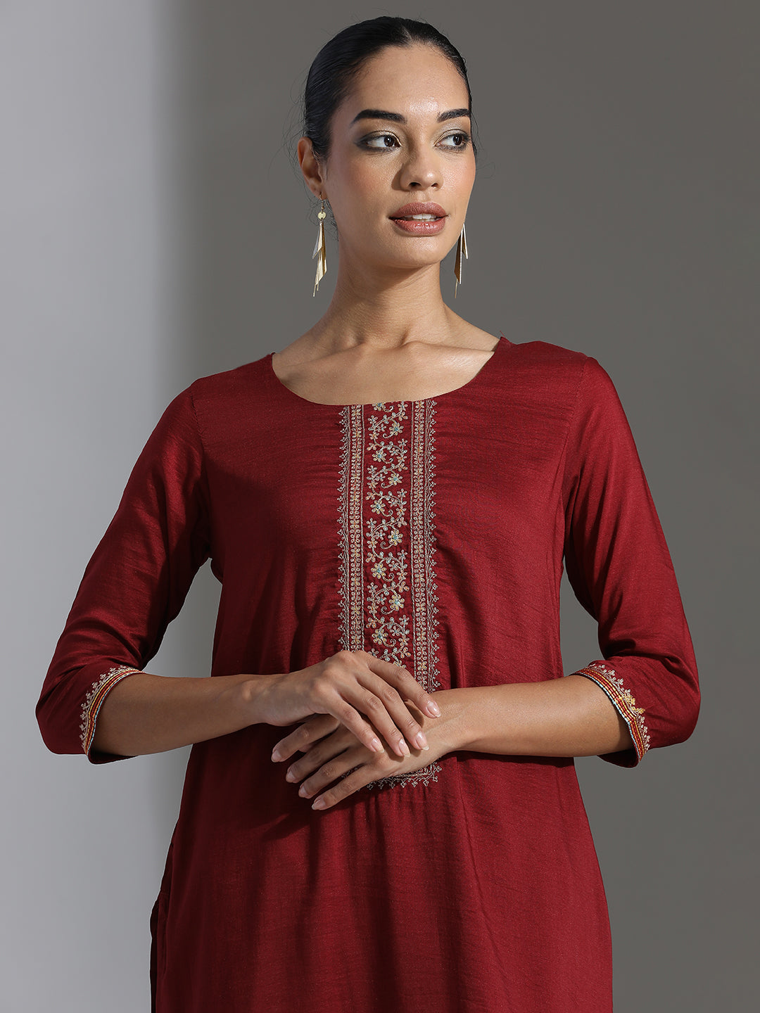 Maroon Embroidered Chinon Straight Kurta
