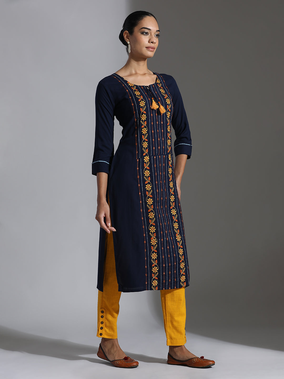 Mirror Work Embroidered Straight Kurta