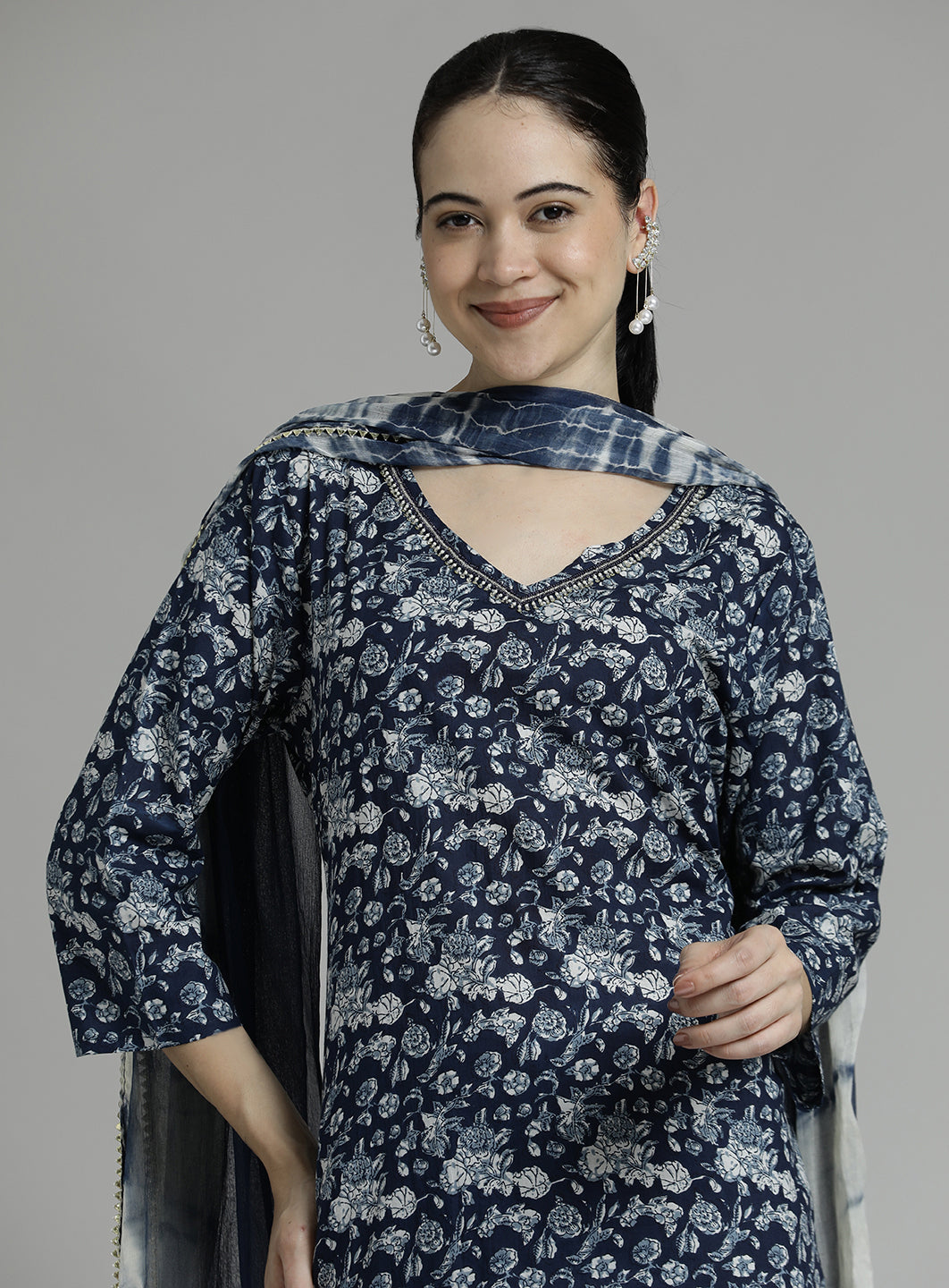 Navy Blue Floral Printed Kurta Set With Tie-Dye Dupatta