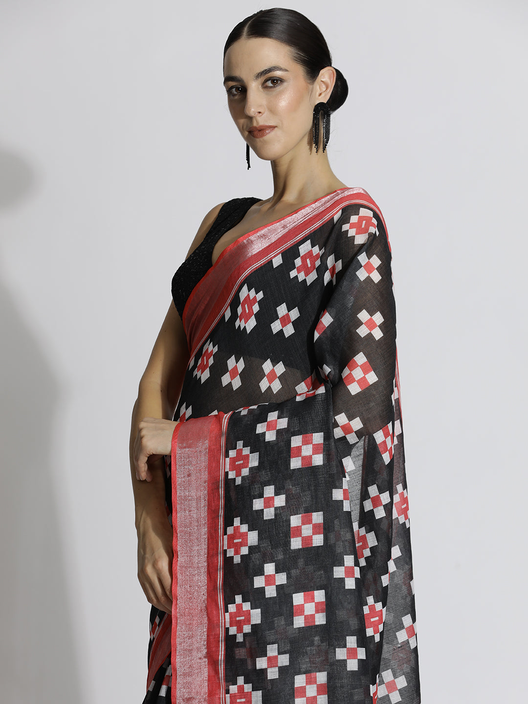 Geometric Printed Daily Wear Pure Linen Saree