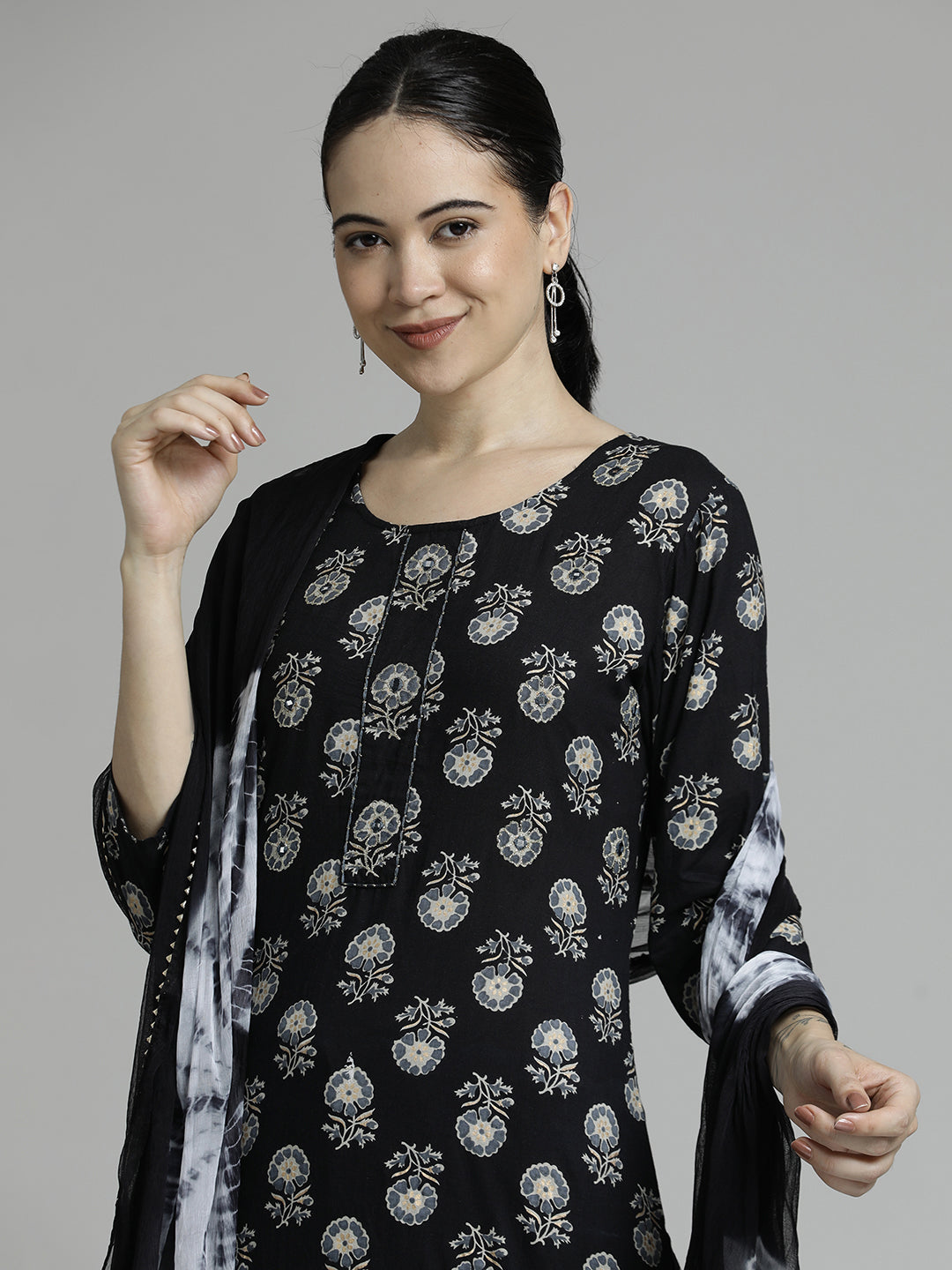 Ethnic Printed Cotton Black Kurta Set With Dupatta