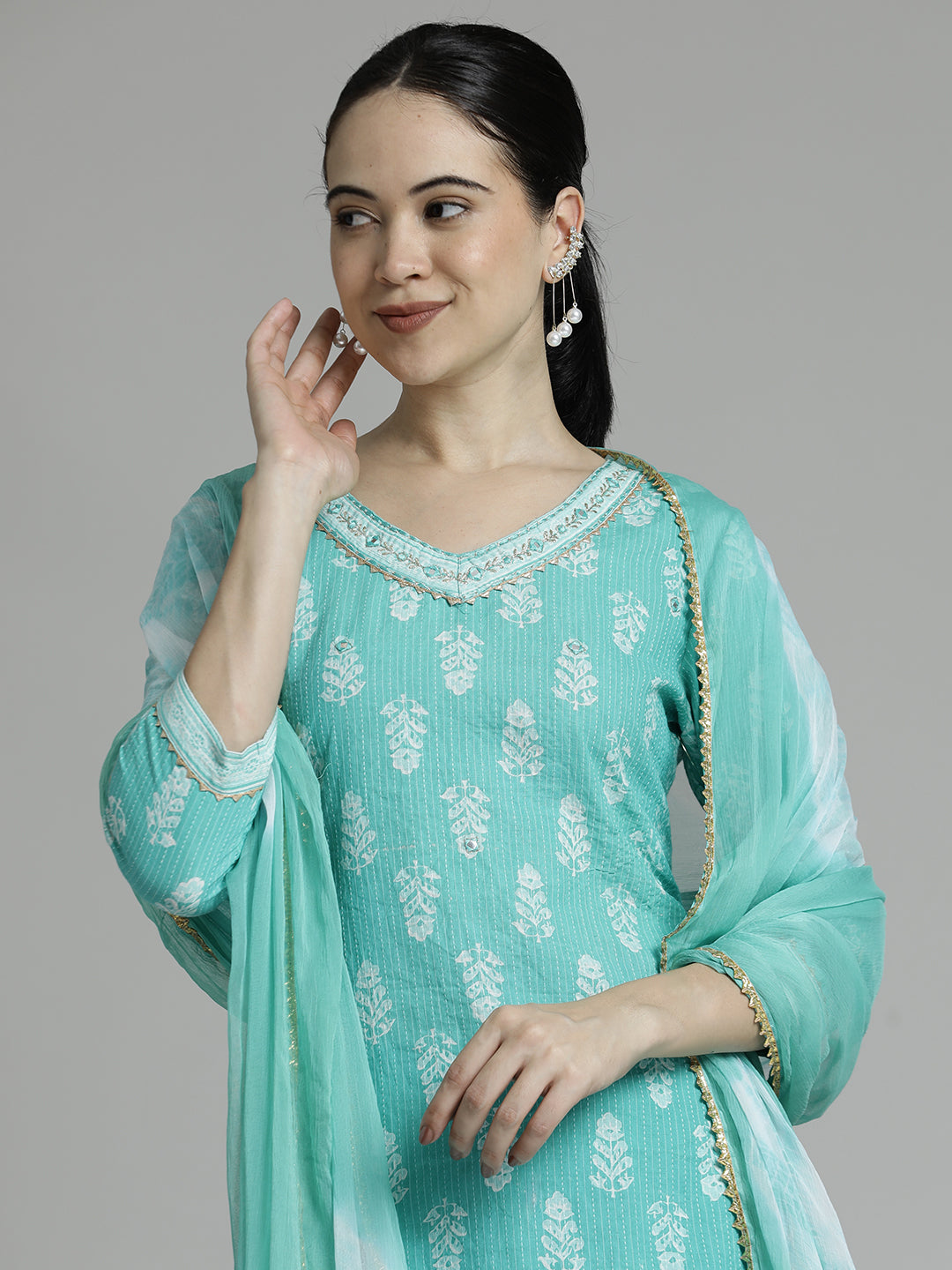 Green Ethnic Printed Pure Cotton Suit Set