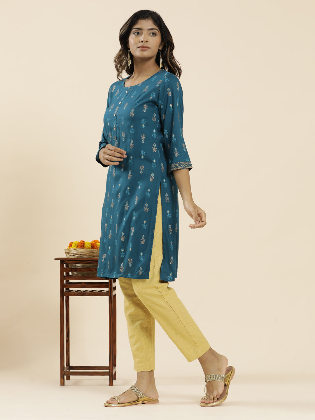 Teal Ethnic Motif Printed Straight Kurta
