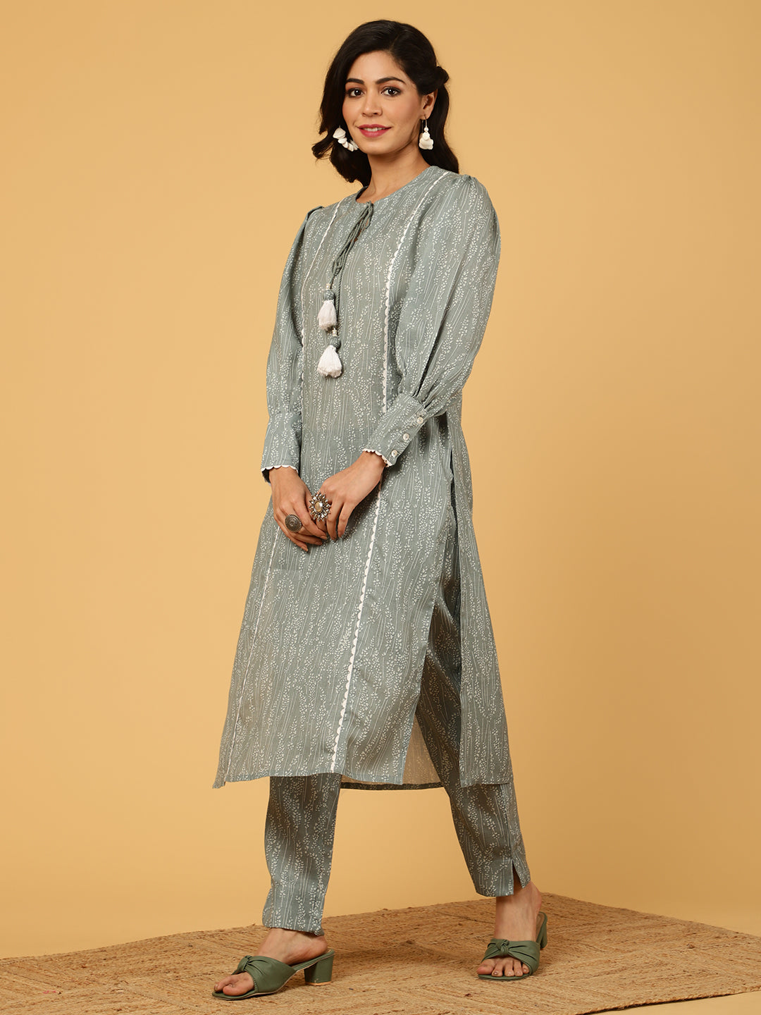 Grey Abstract Printed Straight Kurta With Pants