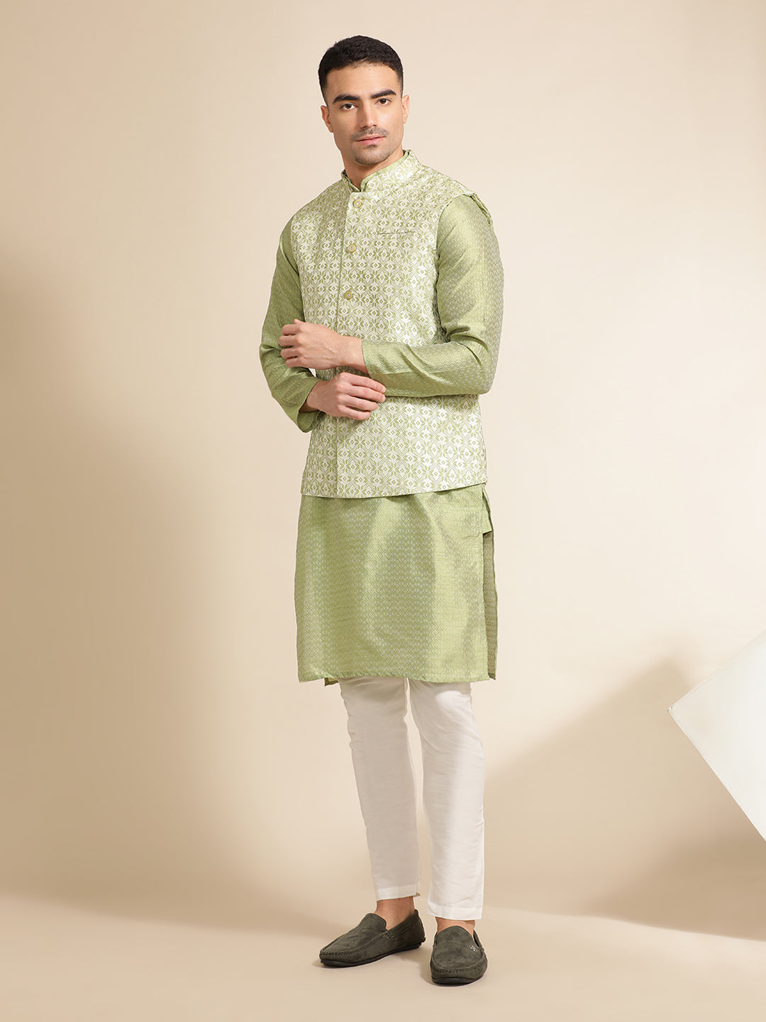 Green Silk Blend Kurta With Woven Design Nehru Jacket Set