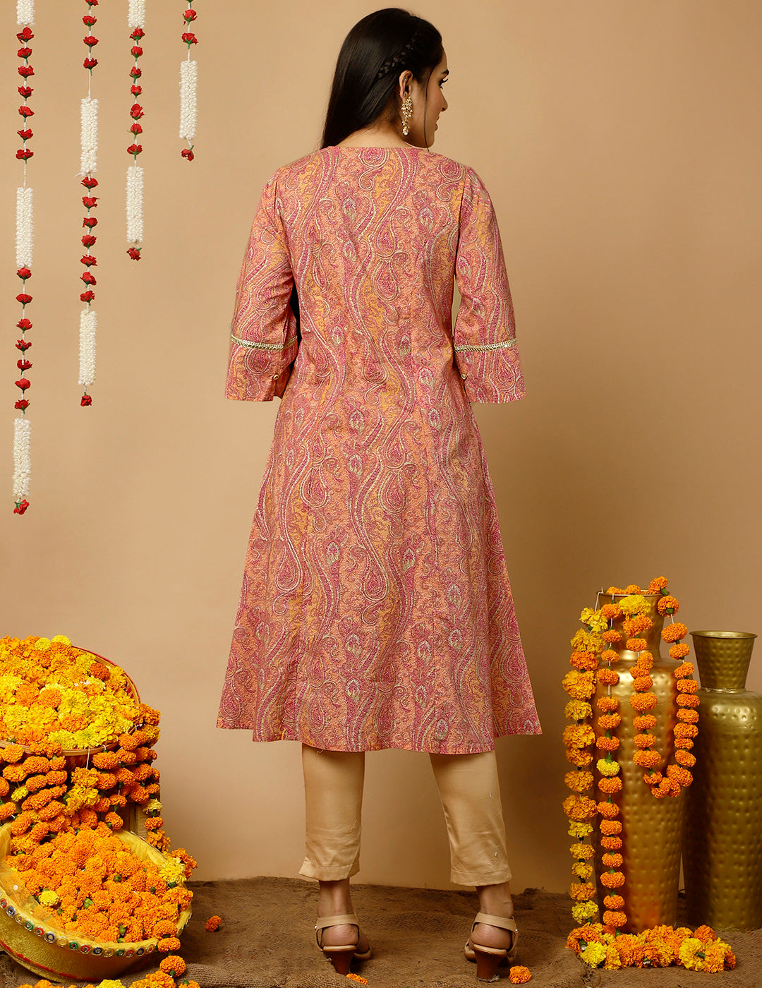 Peach Paisley Print Pakistani Kurta