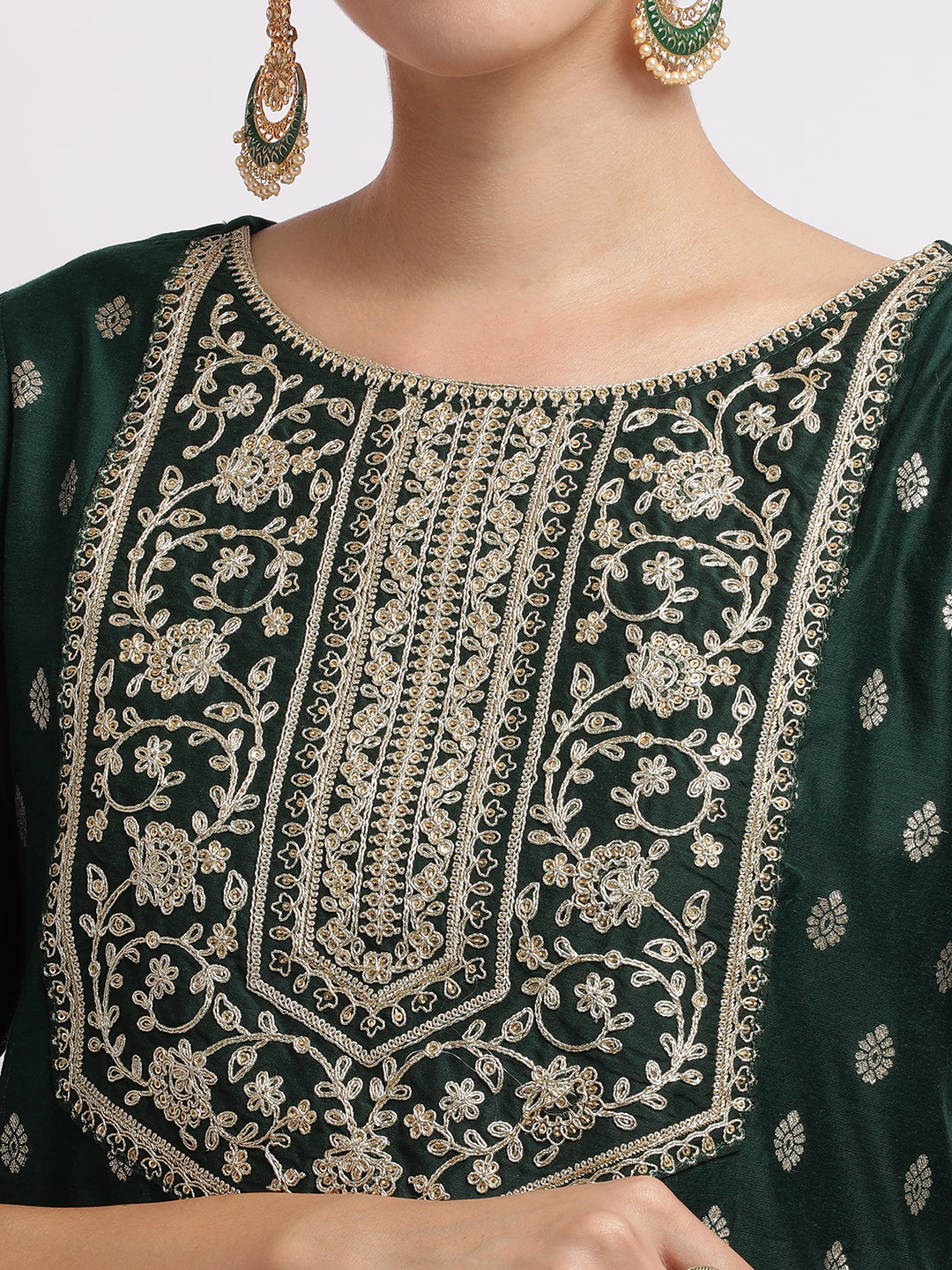 Green Embroidered Jacquard Kurta Set With Dupatta