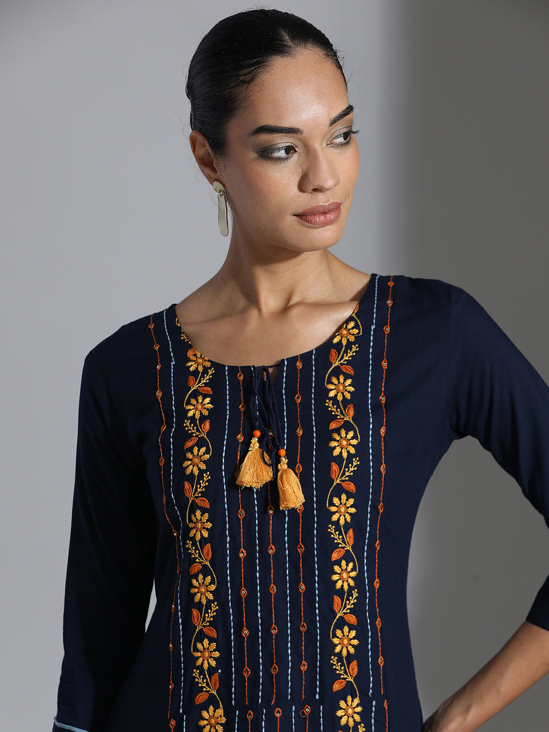 Mirror Work Embroidered Straight Kurta